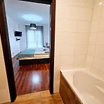 Rydygiera 17 Own Private Tv Wifi 바르샤바