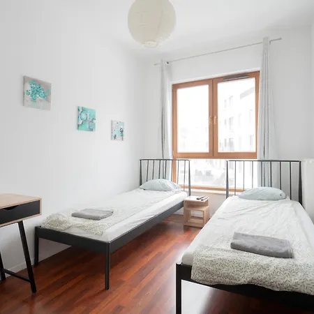 Rydygiera 17 Own Tv Wifi Хостел