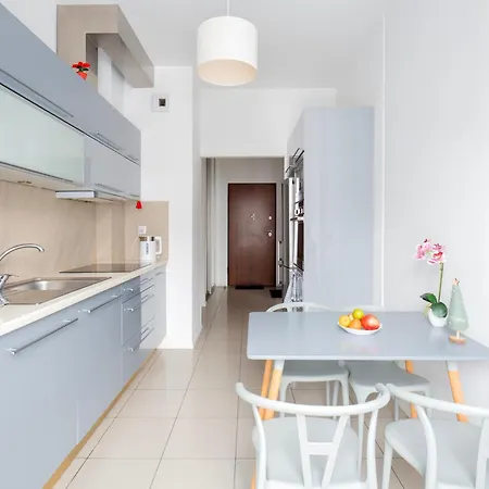 Rydygiera 17 Own Tv Wifi