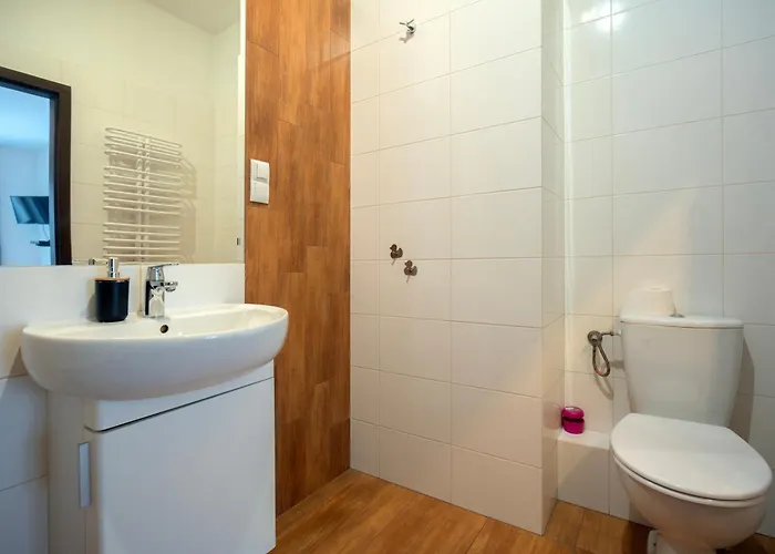 Rydygiera 17 Own Tv Wifi Хостел Варшава