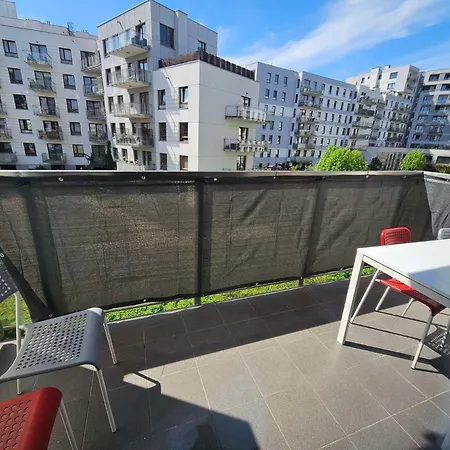 Rydygiera 17 Own Tv Wifi *